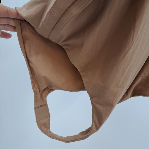 Skims Bodysuit Plus 4X Fits Everybody Adaptive Side Hook Thong Scoop Neck Sienna - Picture 9 of 12